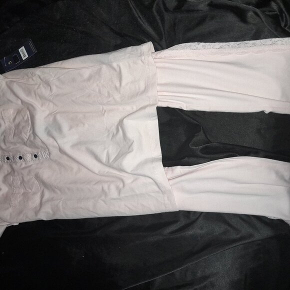 Pajamas - Picture 1 of 4